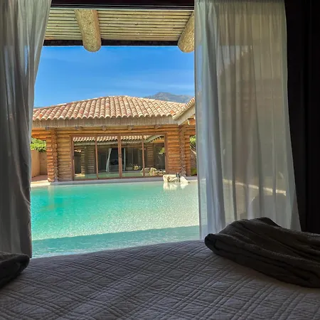 Chalet Triple * Pietracorbara