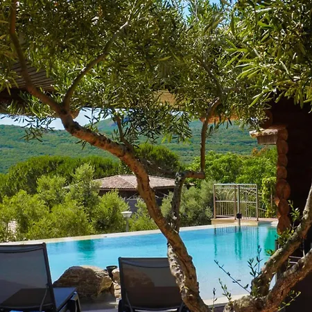 Chalet Triple * Pietracorbara
